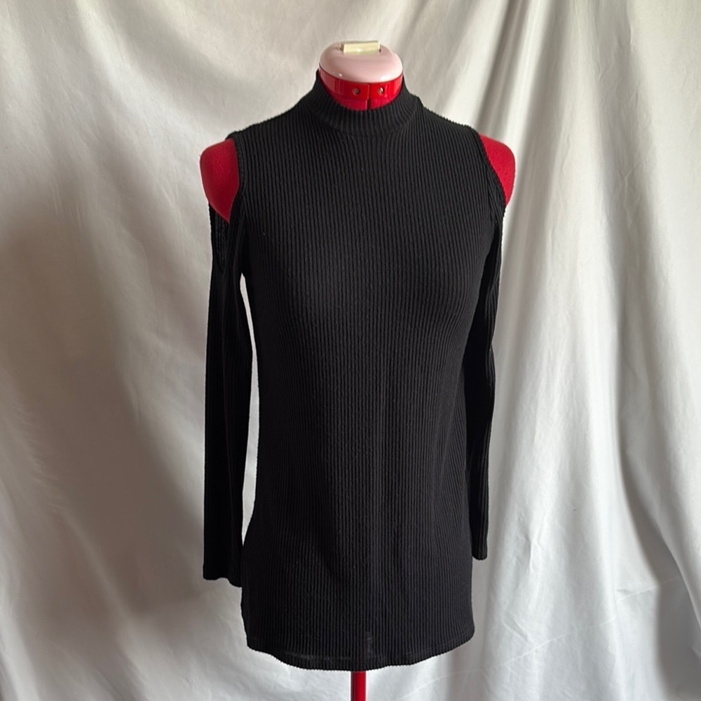 Design Lab Lord & Taylor Black Turtleneck Sweater SM26